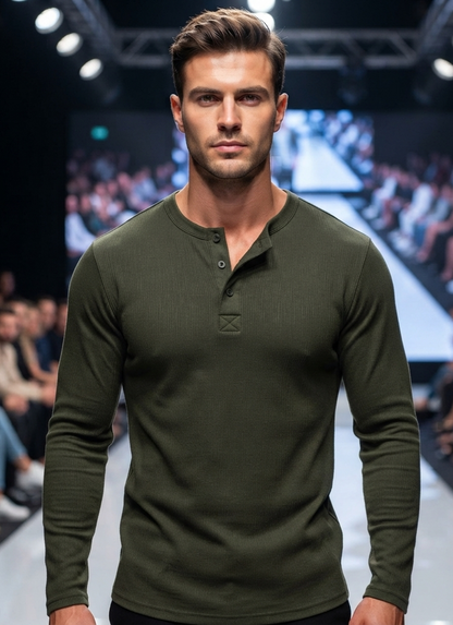 Lässiges Herren-Langarmshirt (Long-Sleeve T-Shirt) mit stilvollem Henley-Ausschnitt für einen entspannten Casual-Look im Alltag
